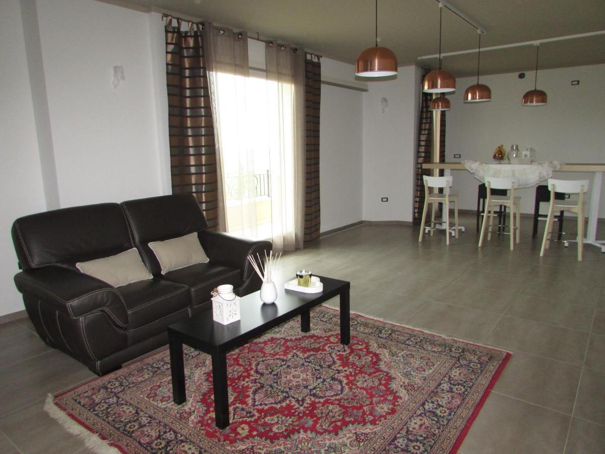 B&B Bellavista ทาวุลเลีย ภายนอก รูปภาพ